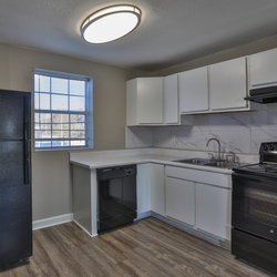 updated kitchen at the Retreat at the Park at  East River in Anderson